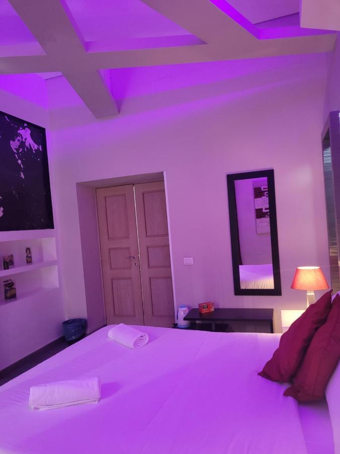 Romantic Dreams Sistina Guest House Bagian luar foto