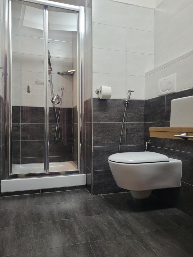 Romantic Dreams Sistina Guest House Bagian luar foto