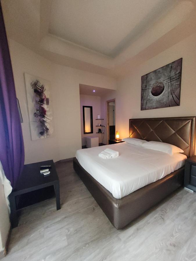Romantic Dreams Sistina Guest House Bagian luar foto
