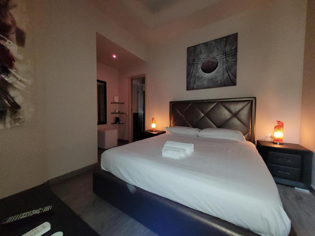Romantic Dreams Sistina Guest House Bagian luar foto
